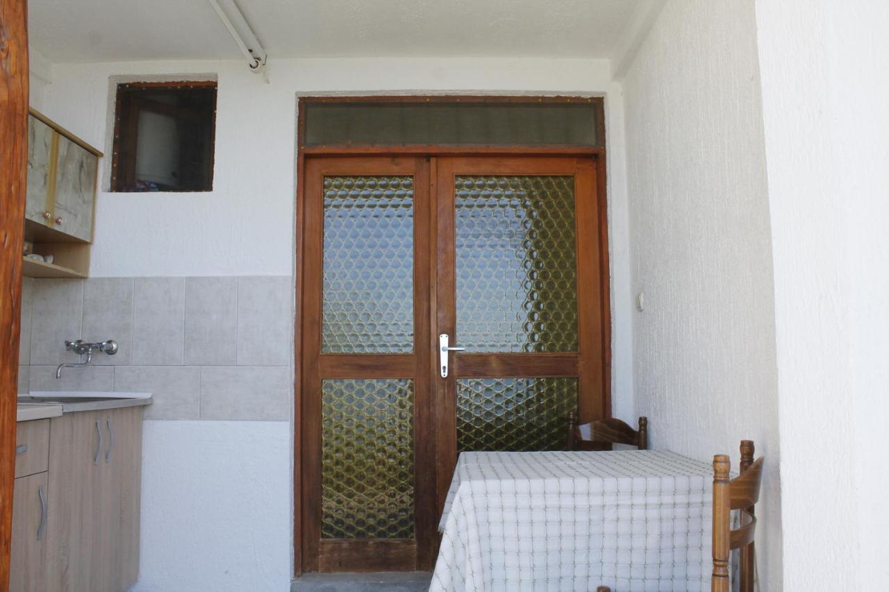 Pataki Studios Petrovac Extérieur photo
